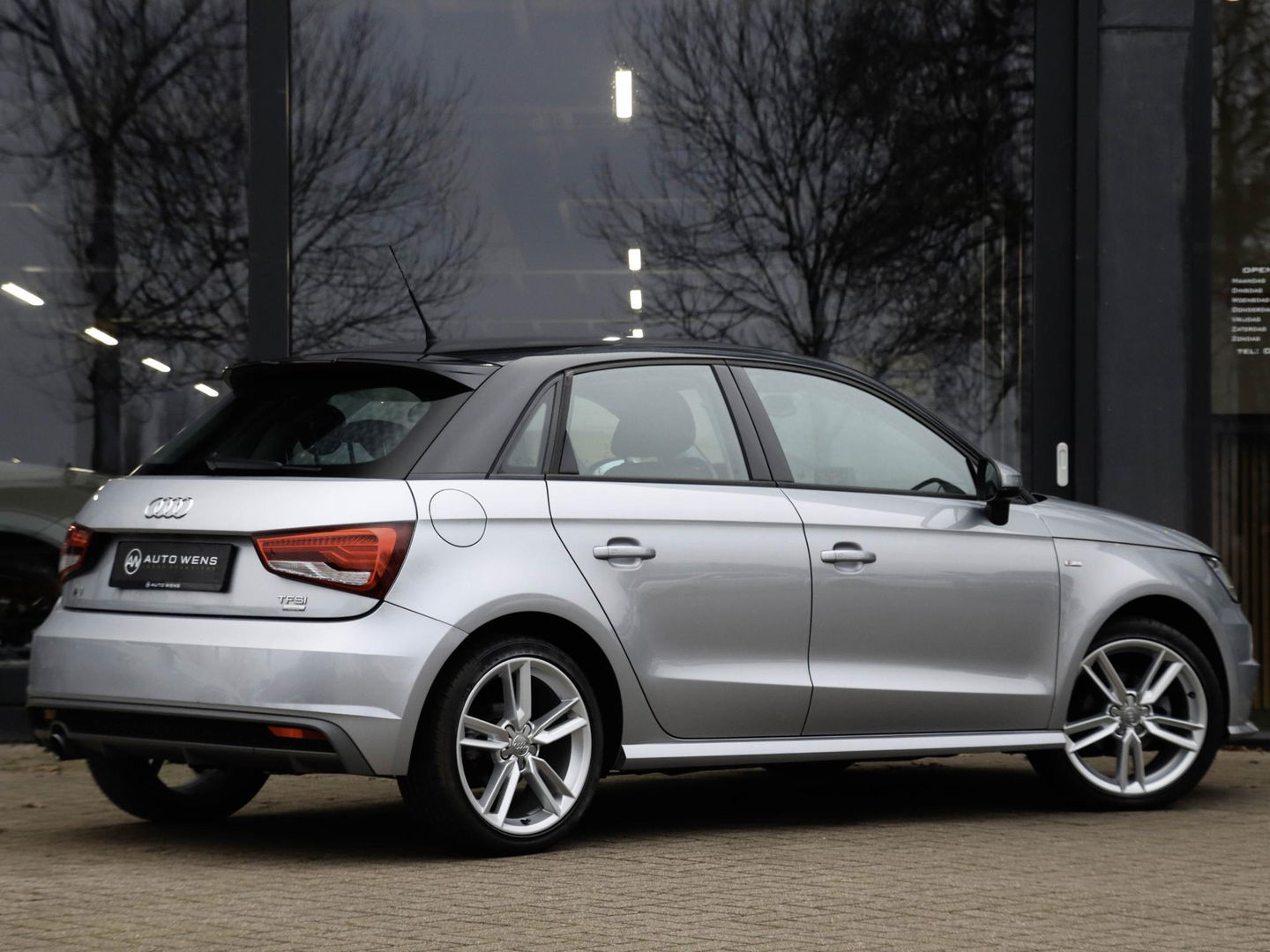 Audi A1 Sportback 1.0 TFSI Advance S-Line Automaat