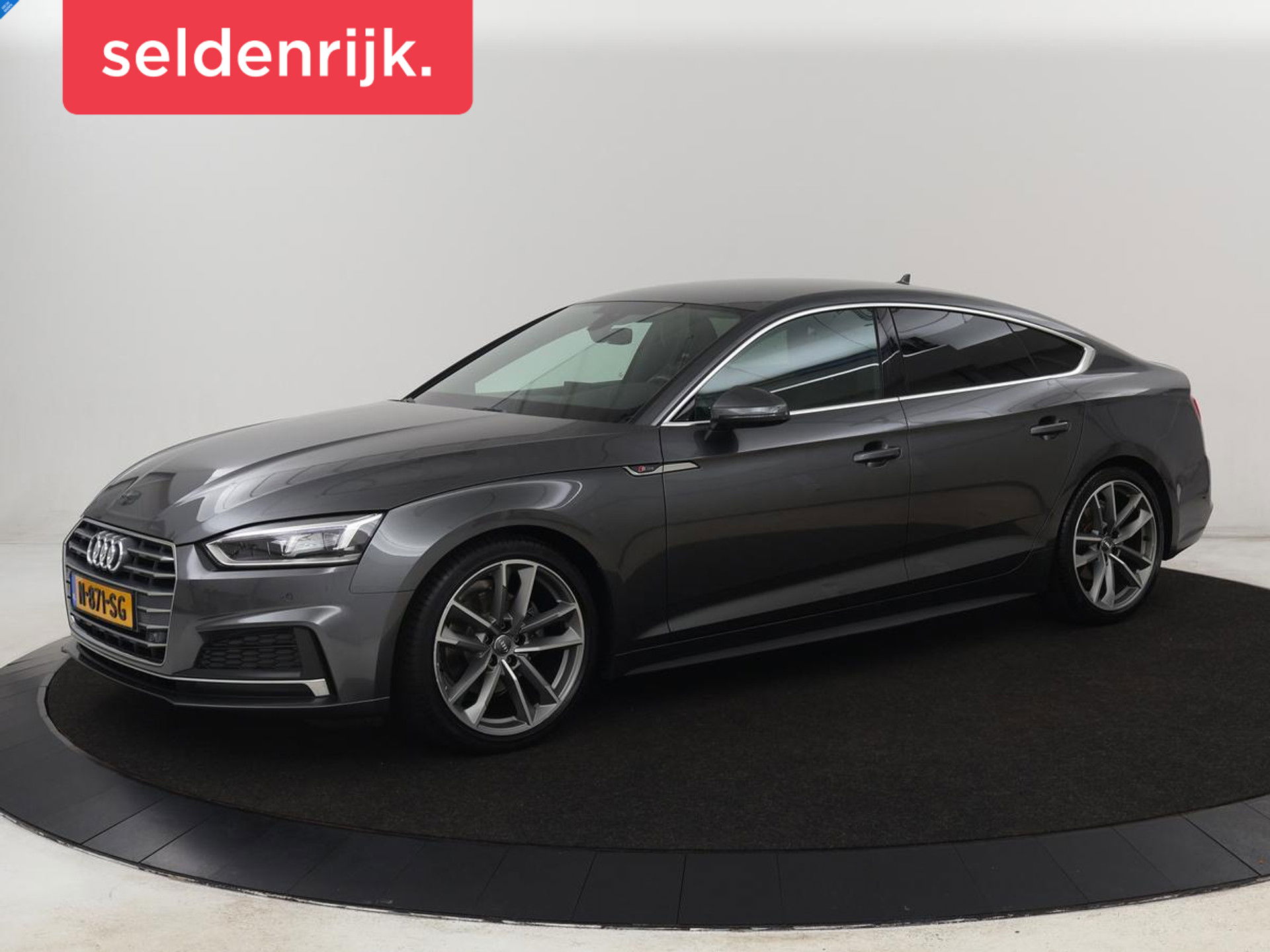 Audi A5 2.0 TFSI S Line | Stoelverwarming | Bang & Olufsen Sound | Sportstoelen | Full LED | Navigatie | Climate control | Cruise control | Half leder | Climate control | Bluetooth | Parkeerhulp