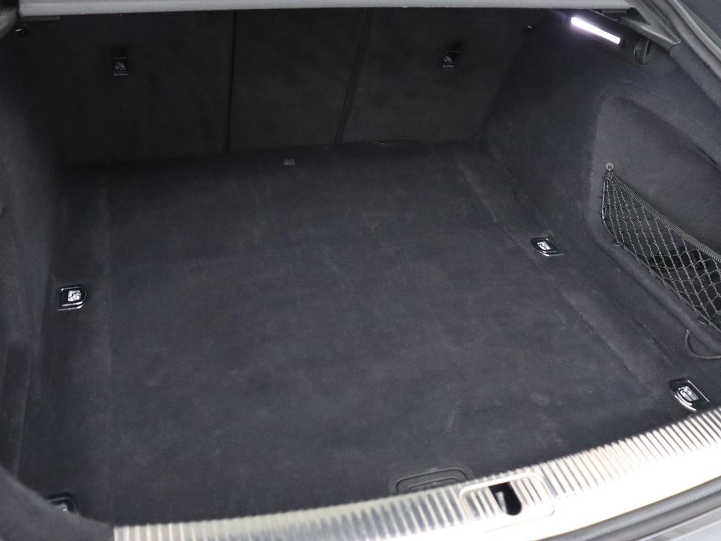 Audi A5 2.0 TFSI S Line | Stoelverwarming | Bang & Olufsen Sound | Sportstoelen | Full LED | Navigatie | Climate control | Cruise control | Half leder | Climate control | Bluetooth | Parkeerhulp