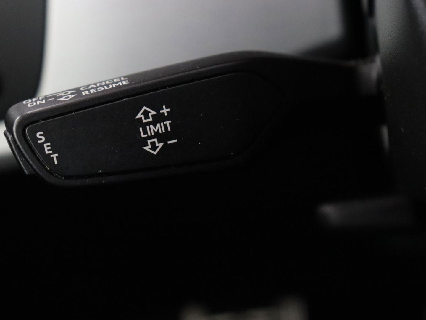 Audi A5 2.0 TFSI S Line | Stoelverwarming | Bang & Olufsen Sound | Sportstoelen | Full LED | Navigatie | Climate control | Cruise control | Half leder | Climate control | Bluetooth | Parkeerhulp