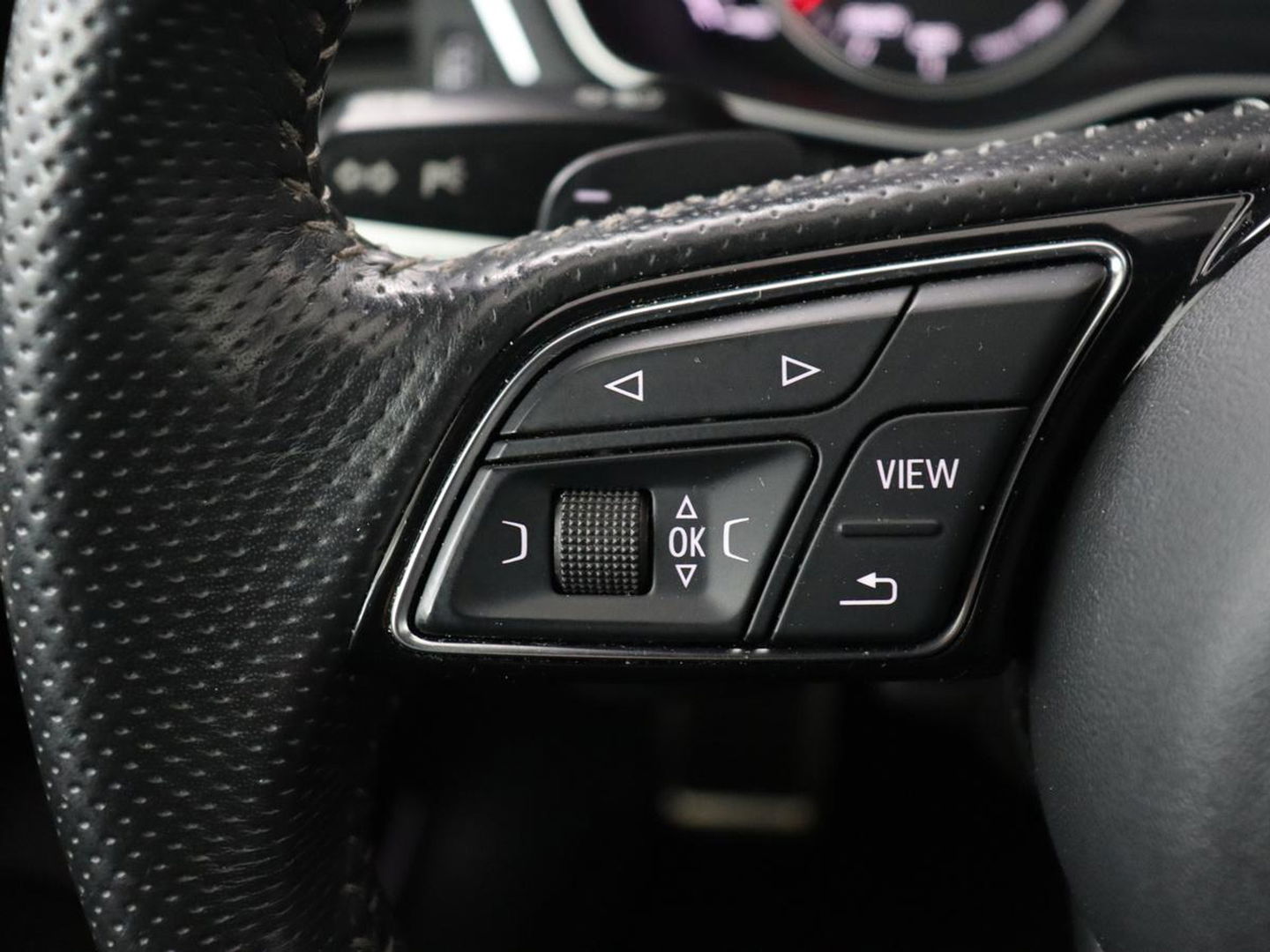 Audi A5 2.0 TFSI S Line | Stoelverwarming | Bang & Olufsen Sound | Sportstoelen | Full LED | Navigatie | Climate control | Cruise control | Half leder | Climate control | Bluetooth | Parkeerhulp