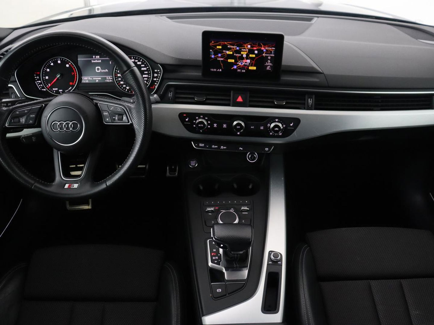 Audi A5 2.0 TFSI S Line | Stoelverwarming | Bang & Olufsen Sound | Sportstoelen | Full LED | Navigatie | Climate control | Cruise control | Half leder | Climate control | Bluetooth | Parkeerhulp