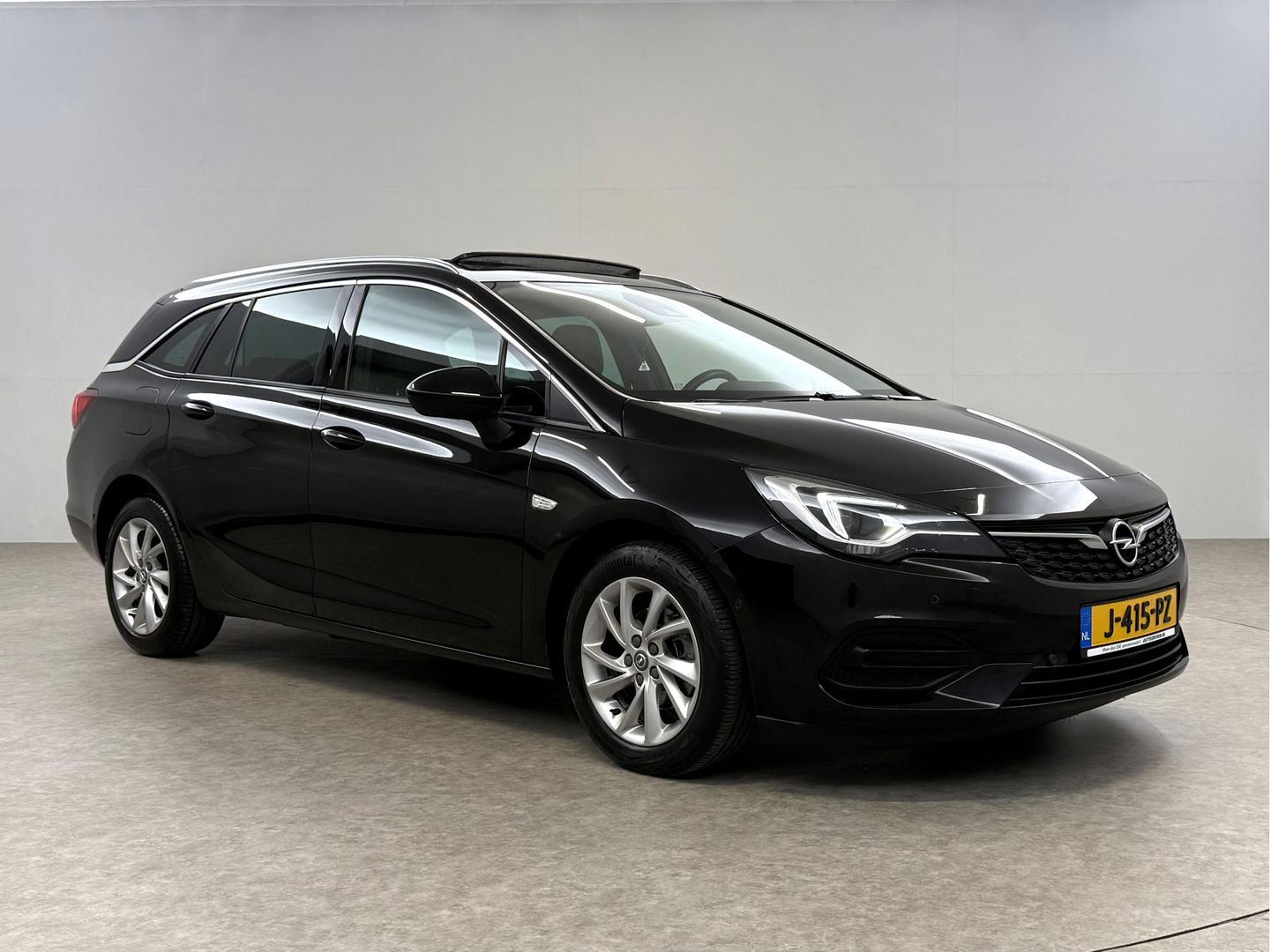Opel Astra Sports Tourer 1.4 Elegance | Pano | Camera | Carplay | Memory | Massage | Stoel/Stuur verw. | Keyless | Adap. Cruise | NAP
