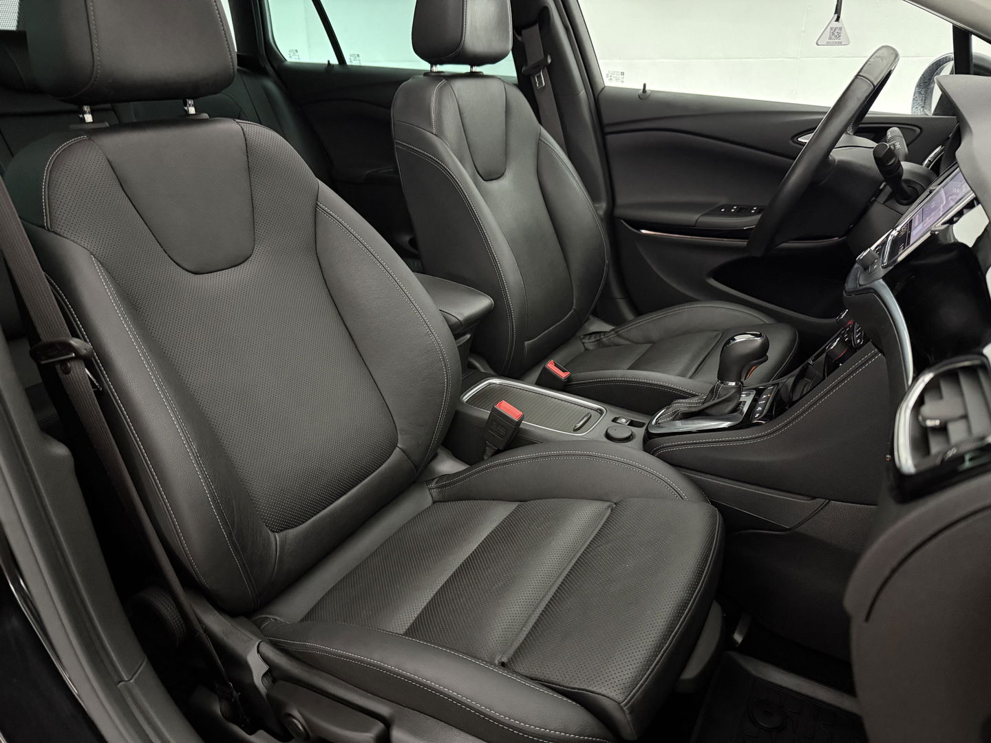 Opel Astra Sports Tourer 1.4 Elegance | Pano | Camera | Carplay | Memory | Massage | Stoel/Stuur verw. | Keyless | Adap. Cruise | NAP