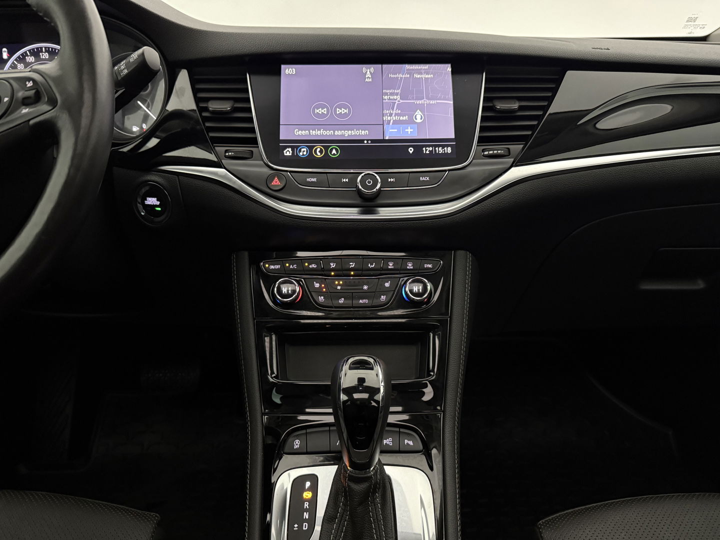 Opel Astra Sports Tourer 1.4 Elegance | Pano | Camera | Carplay | Memory | Massage | Stoel/Stuur verw. | Keyless | Adap. Cruise | NAP