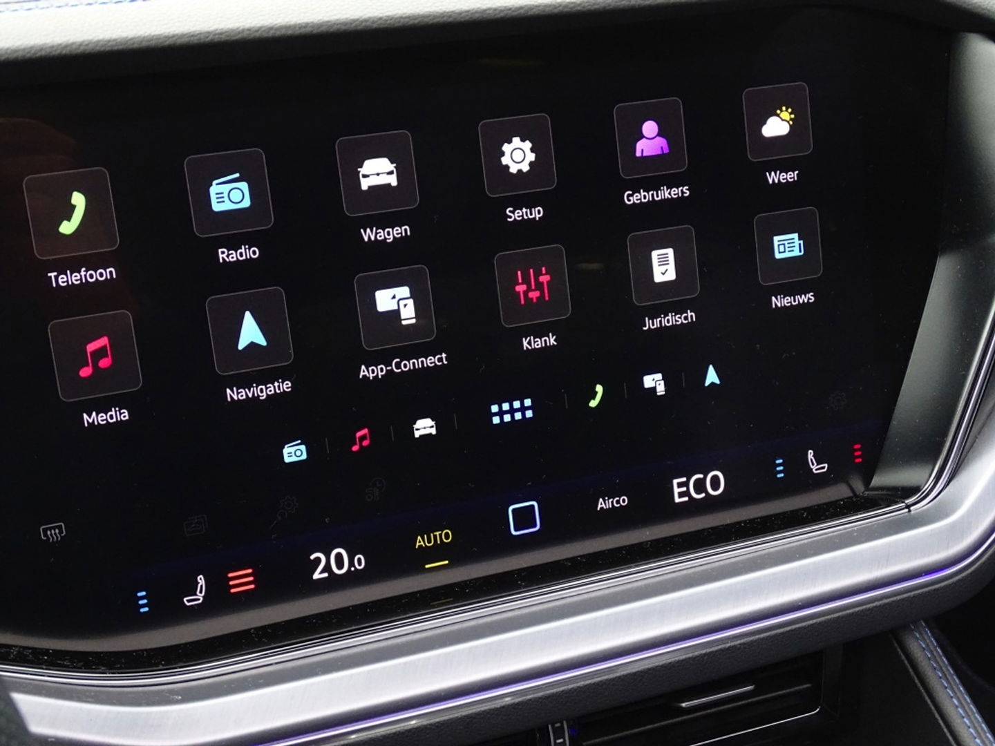 Volkswagen Touareg 3.0 TSi eHybr 462PK 4M R-Line / Highline / 2024 / LED