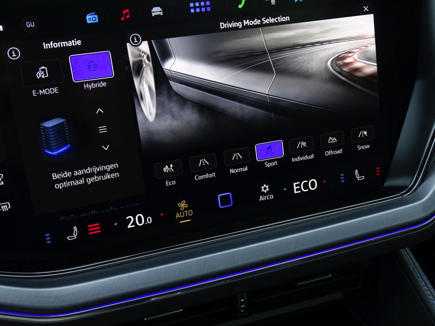 Volkswagen Touareg 3.0 TSi eHybr 462PK 4M R-Line / Highline / 2024 / LED