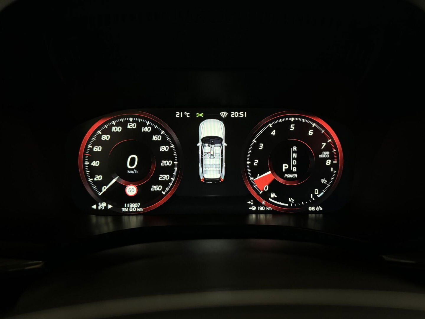 Volvo XC60 2.0 T8 Twin Engine AWD R-Design Luchtv. Pano H/K HUD 360°