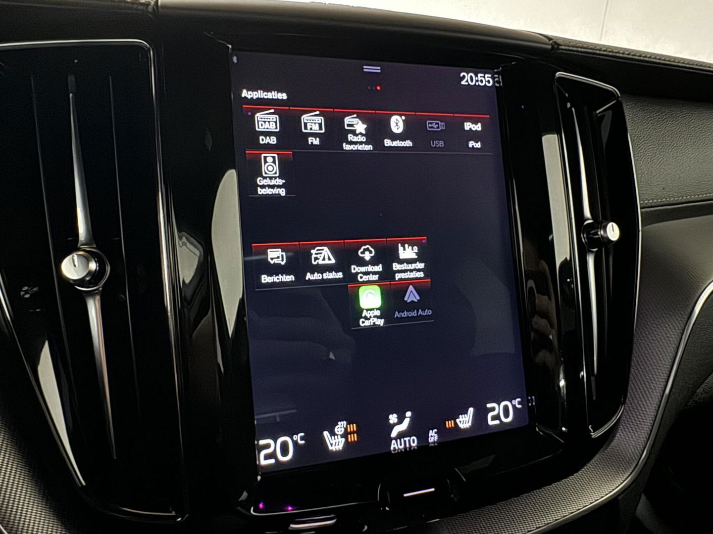 Volvo XC60 2.0 T8 Twin Engine AWD R-Design Luchtv. Pano H/K HUD 360°