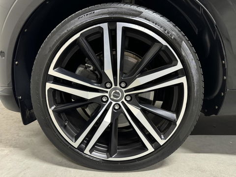 Volvo XC60 2.0 T8 Twin Engine AWD R-Design Luchtv. Pano H/K HUD 360°