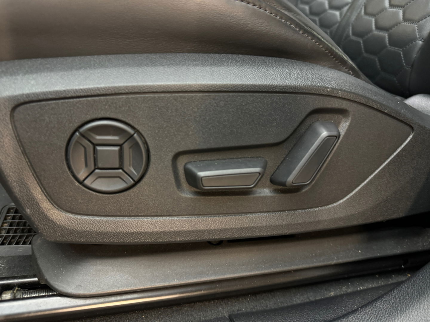 Audi RSQ3 Sportback 2.5 TFSI Quattro Pano|B&O|Keyles|Trekhaak