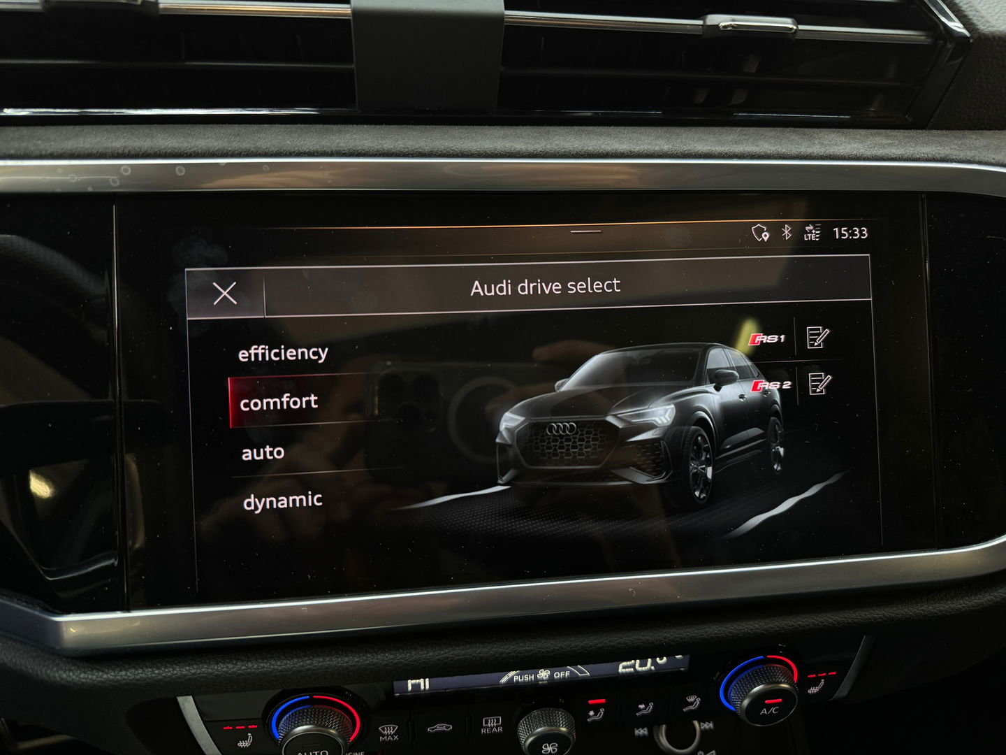 Audi RSQ3 Sportback 2.5 TFSI Quattro Pano|B&O|Keyles|Trekhaak