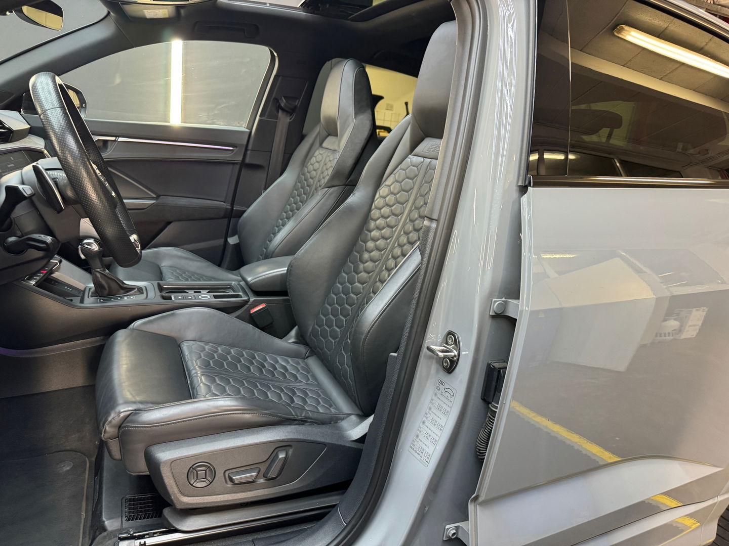 Audi RSQ3 Sportback 2.5 TFSI Quattro Pano|B&O|Keyles|Trekhaak