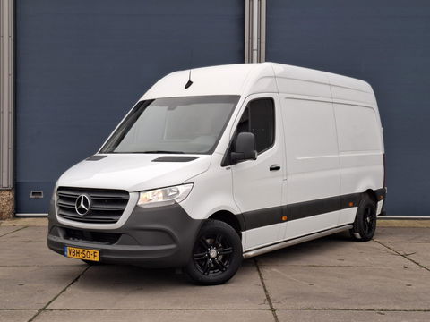 Mercedes-Benz Sprinter 211 2.2 CDI L2H2 AUTOMAAT / TREKHAAK / NAVI / EURO 6 / CARPLAY