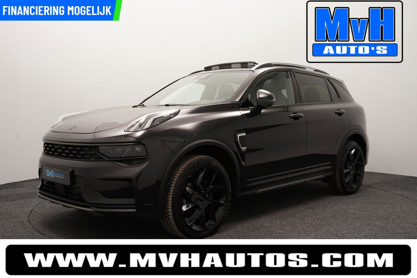 Lynk & Co 01 1.5 Hybride|LEER|FULL BLACK XL|ZWARTE.HEMEL|NAP