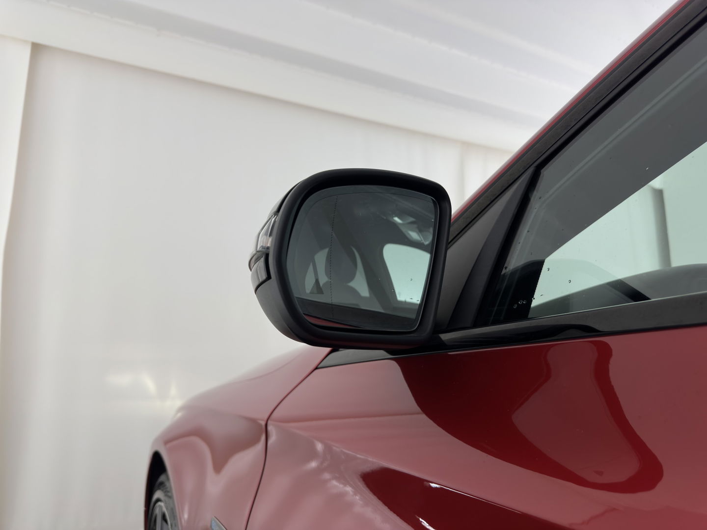 Mercedes-Benz C-Klasse 300 e AMG-Limited Business Solution ( Plug-In ) (INCL-BTW) *FULL-LEATHER | FULL-LED | BURMESTER | AMBIENT-LIGHT | BLIND-SPOT | HEATED-SPORTSEATS | DIGI-COCKPIT | NAVI-FULLMAP | CAMERA | DAB+ | PRIVACY-GLASS | 18''ALU*