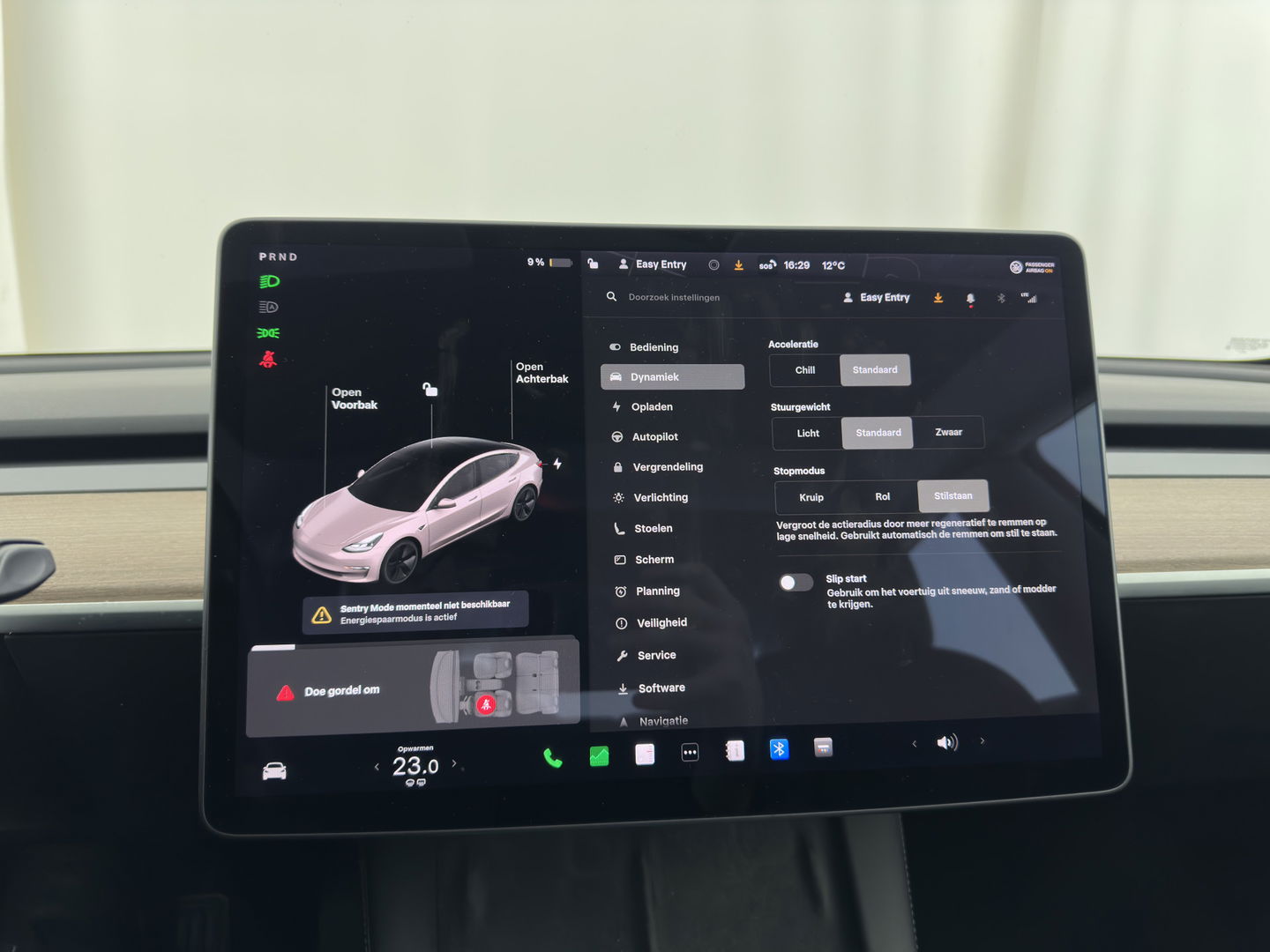 Tesla Model 3 Standard RWD Plus 60 kWh [ 3-Fase ] (INCL-BTW) Aut. *PANO | AUTO-PILOT | LEATHER | KEYLESS | FULL-LED | MEMORY-PACK | TOP-VIEW | DAB | CARPLAY | DIGI-COCKPIT | LANE-ASSIST | COMFORT-SEATS | 18"ALU*