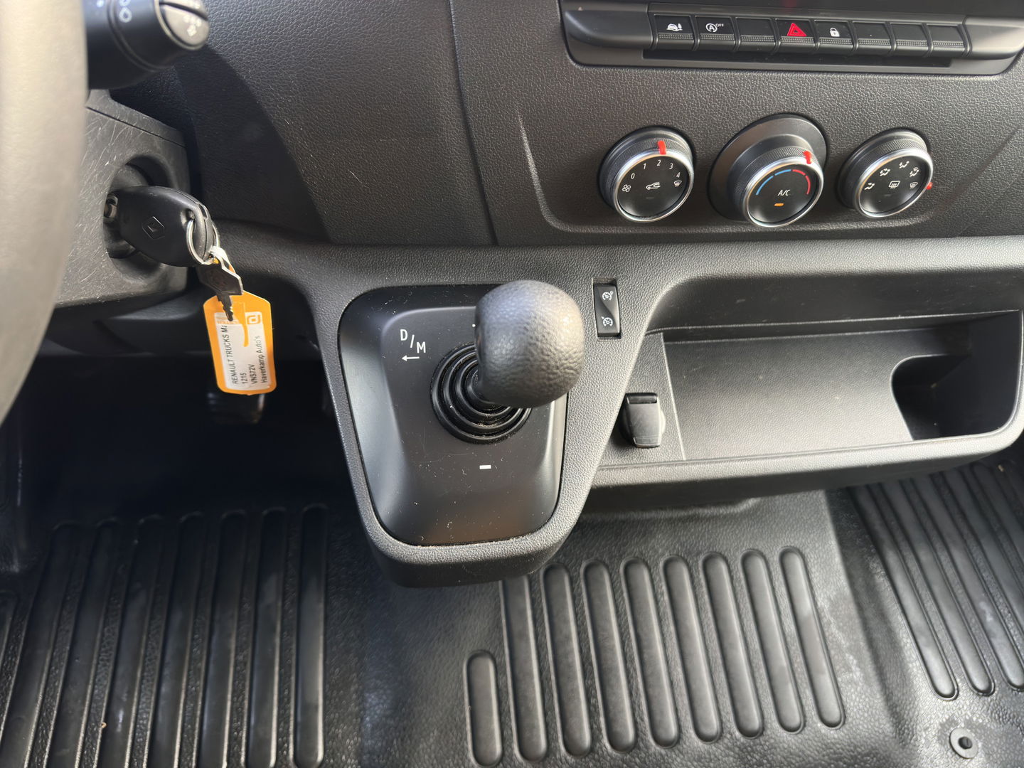 Renault Master T35 2.3 dCi 150 L3 Energy Aut. *AIRCO | CRUISE | CAMERA | COMFORT-SEATS | AIRPRESSURE-SEAT | RADIO-CD/MP3 *