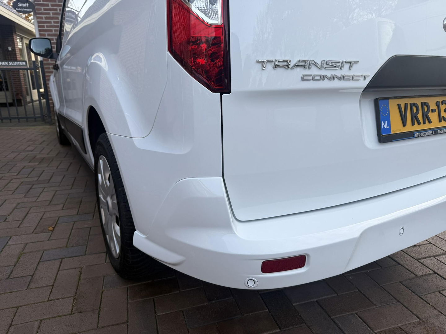 Ford Transit Connect 1.5 EcoBlue L2 47222 km apk nap airco cruise