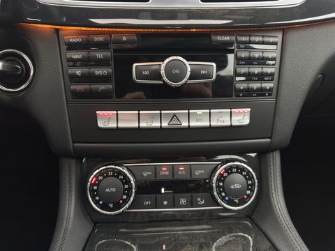 Mercedes-Benz CLS-Klasse Shooting Brake 250 CDI Aut. *PANO | LEATHER | FULL-LED | HEATED-COMFORTSEATS | NAVI-FULLMAP | ECC | PDC | CRUISE | SHIFT-PADDLES | AMBIENT-LIGHT |  19''ALU*