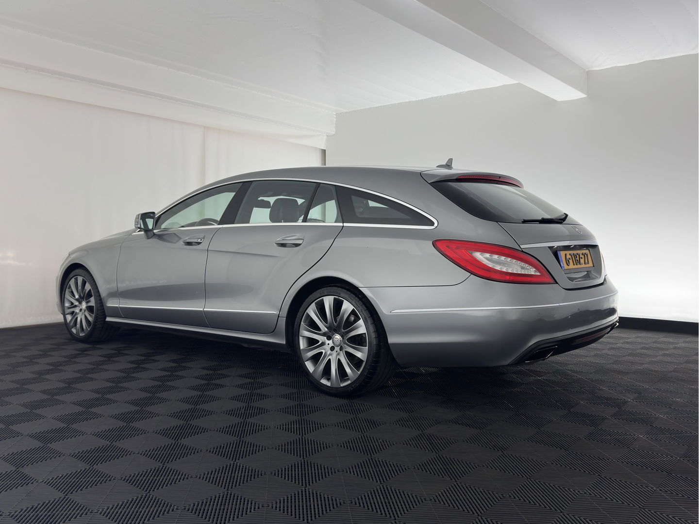 Mercedes-Benz CLS-Klasse Shooting Brake 250 CDI Aut. *PANO | LEATHER | FULL-LED | HEATED-COMFORTSEATS | NAVI-FULLMAP | ECC | PDC | CRUISE | SHIFT-PADDLES | AMBIENT-LIGHT |  19''ALU*