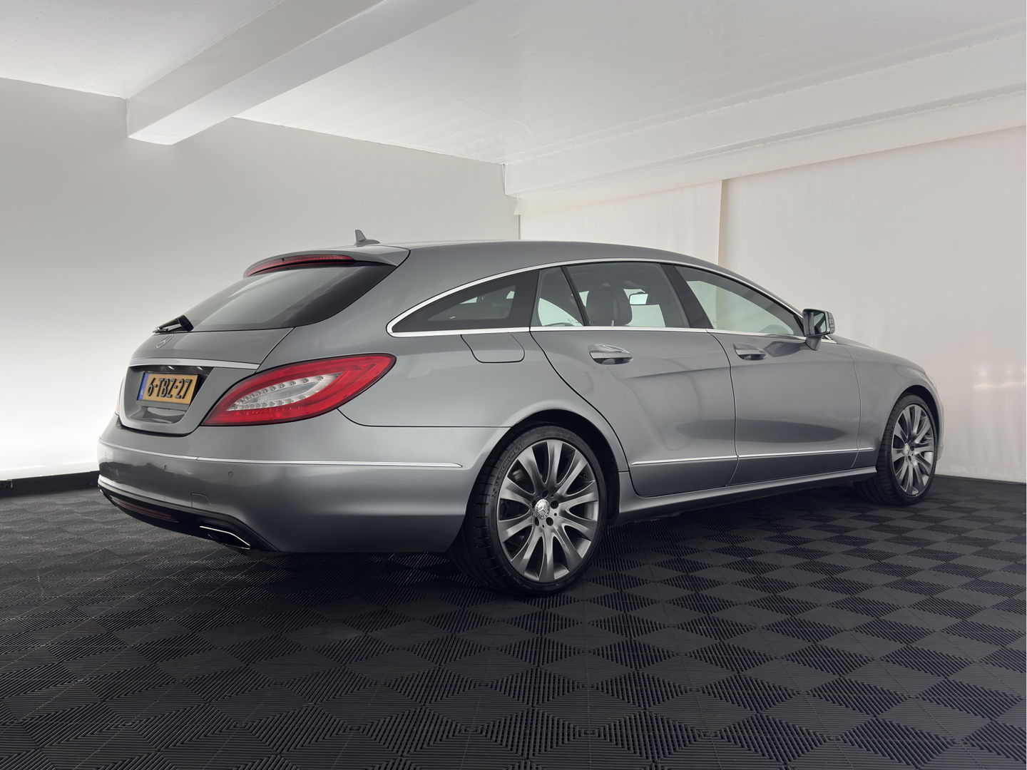 Mercedes-Benz CLS-Klasse Shooting Brake 250 CDI Aut. *PANO | LEATHER | FULL-LED | HEATED-COMFORTSEATS | NAVI-FULLMAP | ECC | PDC | CRUISE | SHIFT-PADDLES | AMBIENT-LIGHT |  19''ALU*