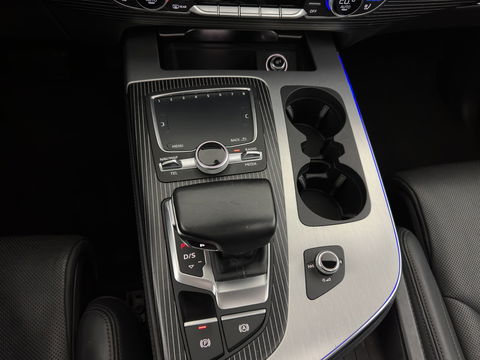 Audi Q7 3.0 TDI e-tron Quattro Premium (Plug-in) Aut. *PANO | HEAD-UP | NIGHT-VISION | LEATHER | AIR-SUSPENSION |  MATRIX-LED | TOP-VIEW | DIGI-COCKPIT | ADAPTIVE-CRUISE | BLIND-SPOT | AMBIENT-LIGHT |  VENTILATED-SEATS | NAVI-FULLMAP | ...