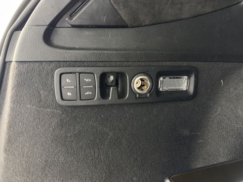 Audi Q7 3.0 TDI e-tron Quattro Premium (Plug-in) Aut. *PANO | HEAD-UP | NIGHT-VISION | LEATHER | AIR-SUSPENSION |  MATRIX-LED | TOP-VIEW | DIGI-COCKPIT | ADAPTIVE-CRUISE | BLIND-SPOT | AMBIENT-LIGHT |  VENTILATED-SEATS | NAVI-FULLMAP | ...