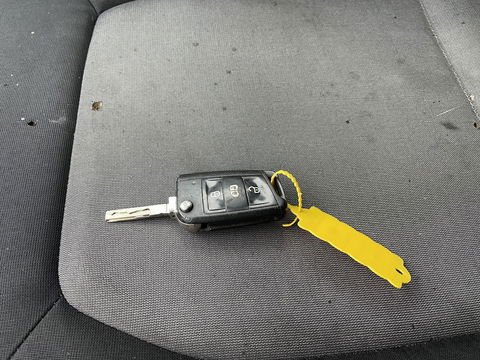 Volkswagen Crafter 35 2.0 TDI 140pk automaat L3H3 ( voorheen L2H2 ) Trendline / vaste prijs rijklaar € 16.950 ex btw / lease vanaf € 285 / grijs metallic / airco / cruise / pdc rondom / trekhaak / imperial