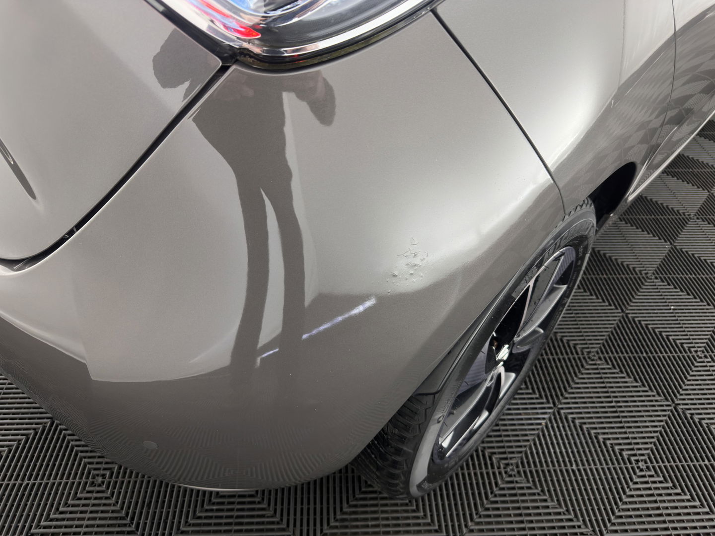 Renault ZOE R90 Bose 41 kWh (Inclusive-Battery) [ 3-Fase ] {SOH-85%} Aut.*LUXURY-LEATHER | BOSE-AUDIO | NAVI-FULLMAP | FULL-LED | DIGI-COCKPIT | CRUISE | ECC | PDC | PRIVACY-GLASS | HEATED-COMFORTSEATS | 16"ALU*