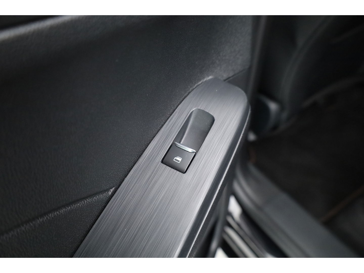 Ford Kuga 2.5 PHEV ST-Line X | Winter Pack | Dig. Cockpit | HUD | B&O Audio | Keyless | Adapt. Cruise | CarPlay | Camera | 19''