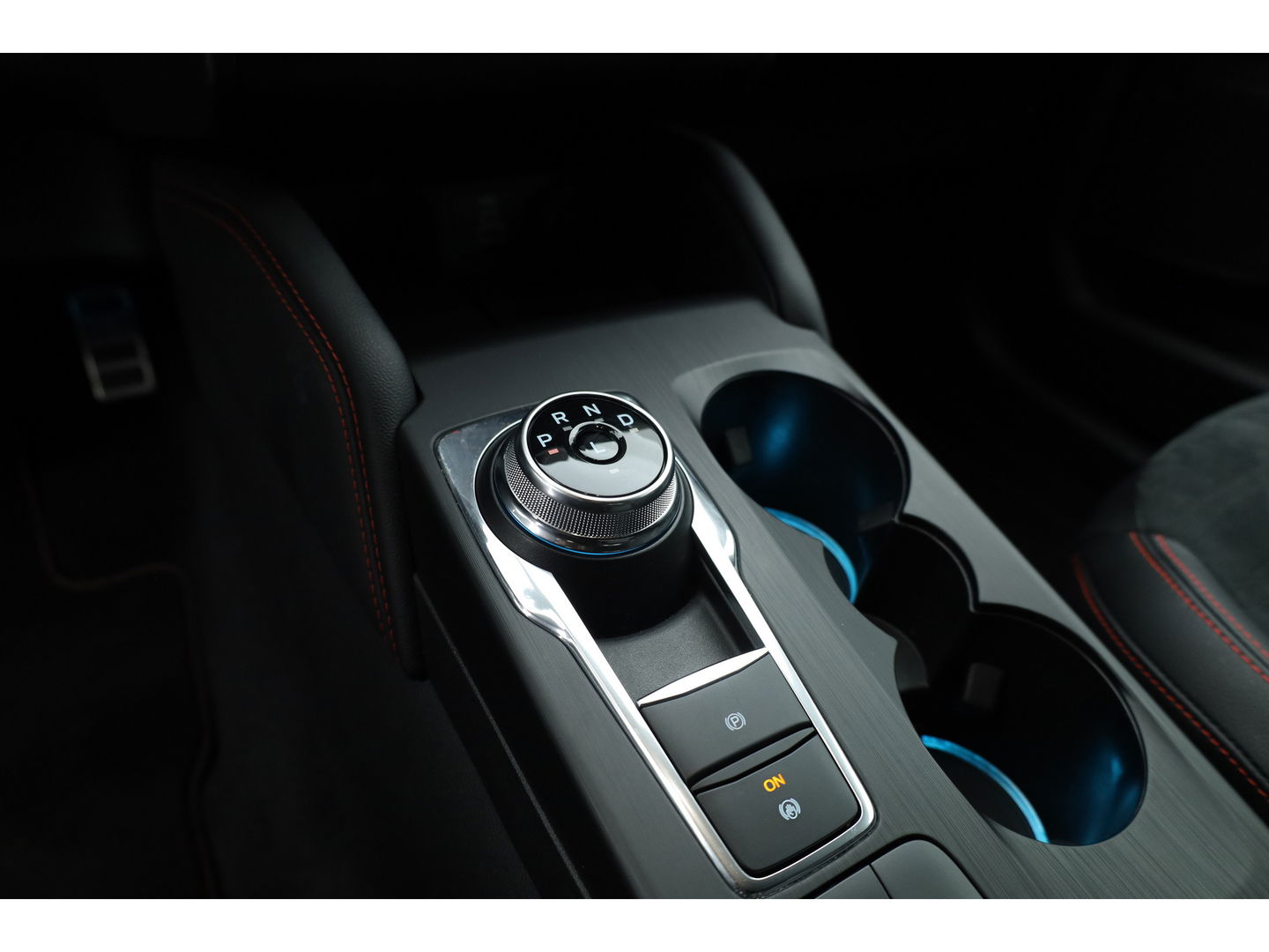 Ford Kuga 2.5 PHEV ST-Line X | Winter Pack | Dig. Cockpit | HUD | B&O Audio | Keyless | Adapt. Cruise | CarPlay | Camera | 19''