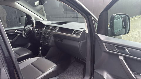 Volkswagen Caddy 2.0 TDI Zwart Airco Cruise PDC Leer Marge ( BTW VRIJ)