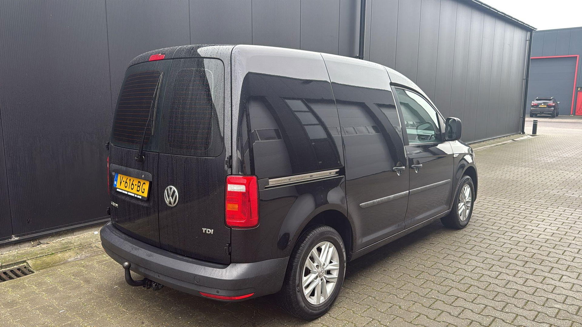 Volkswagen Caddy 2.0 TDI Zwart Airco Cruise PDC Leer Marge ( BTW VRIJ)