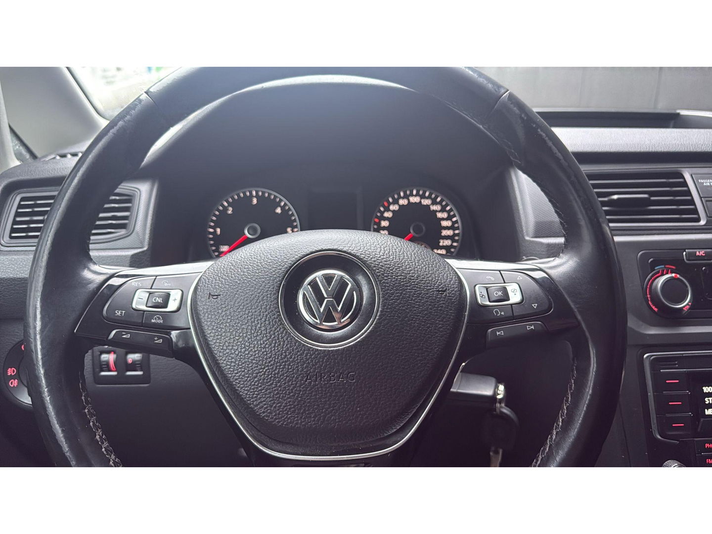 Volkswagen Caddy 2.0 TDI Zwart Airco Cruise PDC Leer Marge ( BTW VRIJ)