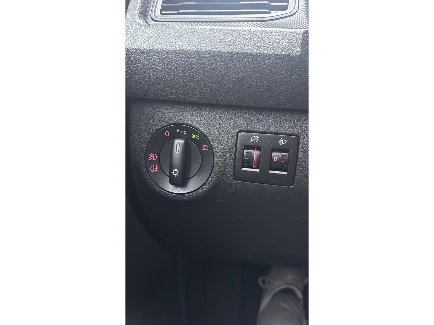 Volkswagen Caddy 2.0 TDI Zwart Airco Cruise PDC Leer Marge ( BTW VRIJ)