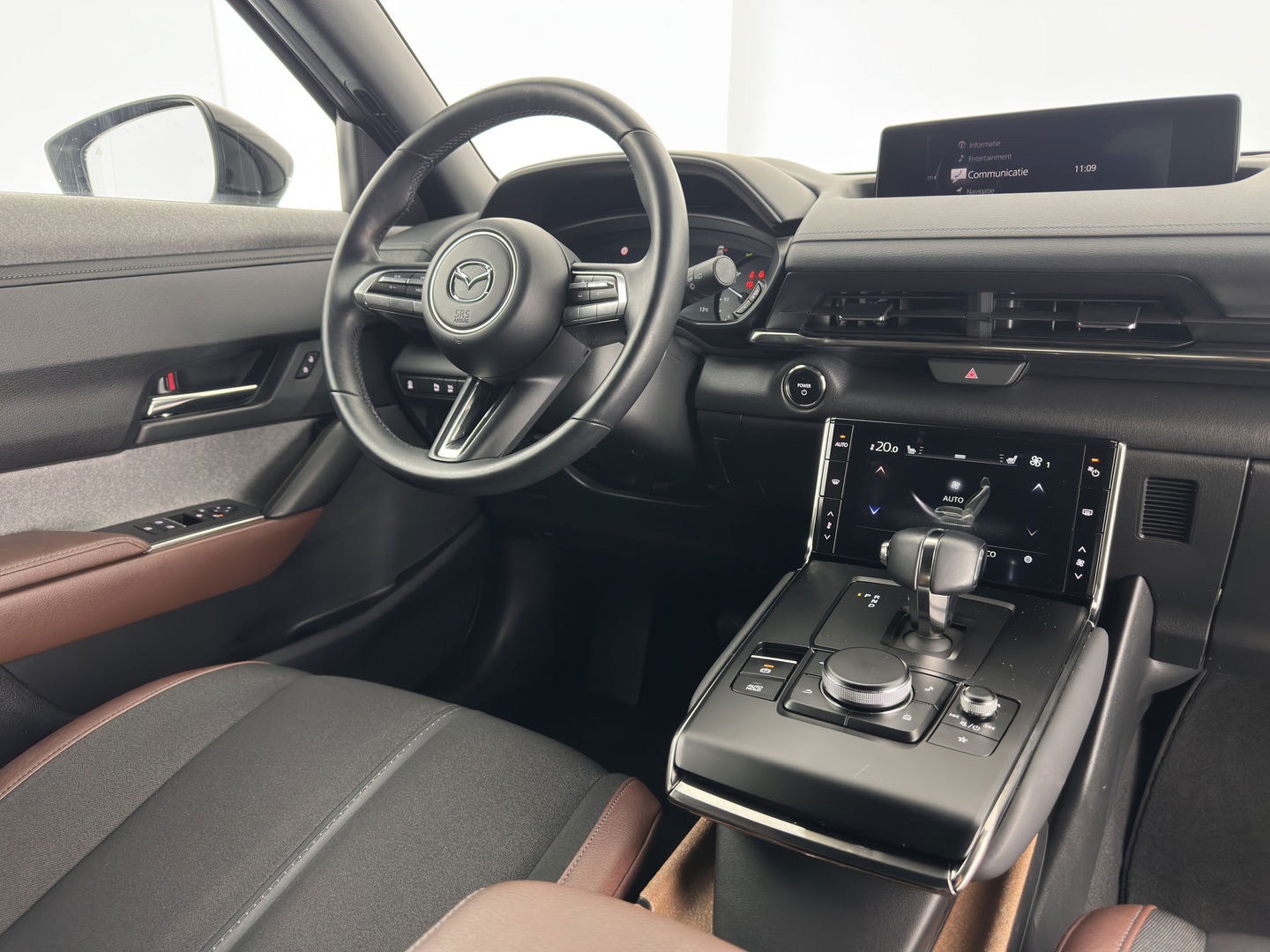 Mazda MX-30 e-SkyActiv 145 First Edition 36 kWh (INCL-BTW) Aut.*LEATHER-MICROFIBRE | FULL-LED | NAVI-FULLMAP | KEYLESS | BLIND-SPOT |  ADAPTIVE-CRUISE | HEAD-UP | CAMERA | DIGI-COCKPIT | MEMORY-PACK | SHIFT-PADDLES | 18"ALU*