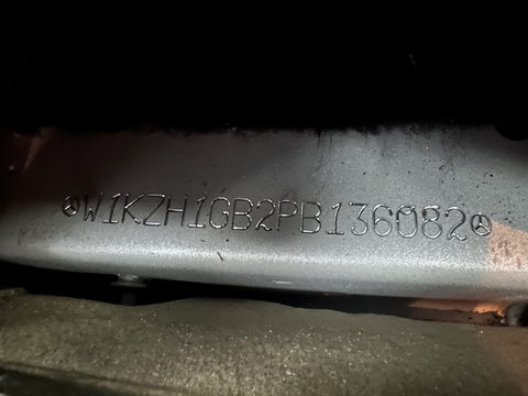 Mercedes-Benz E-Klasse Estate 300 de Luxury Line ( Plug-in ) (INCL-BTW) Aut. *LEATHER | FULL-LED | WIDESCREEN-COCKPIT | BLIND-SPOT | AMBIENT-LIGHT | HEATED-SPORTSEATS | CAMERA | DAB+ | NAVI-FULLMAP | PDC | ADAPTIVE-CRUISE | ECC | 18''ALU*