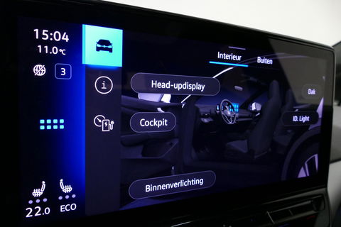 Volkswagen ID.4 First Max 77 kWh / Panoramadak / Matrix LED IQ.Light / Elektr. verstelbare voorstoelen + memory / HUD Augmented Reality / Rondomzichtcamera / Apple Carplay - Android Auto / Stoelverwarming / 21'' LMV / Keyless / Achteruitrijcamera / Navigatie / Stuurwielv