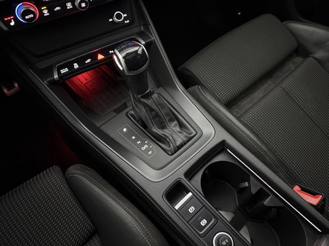 Audi Q3 Sportback 45 TFSI e S-Line | SOH 88% | Pano | Sfeer | Sonos | Virtual | Trekh. | Camera | Adap. Cruise | Stoelverw. | NAP