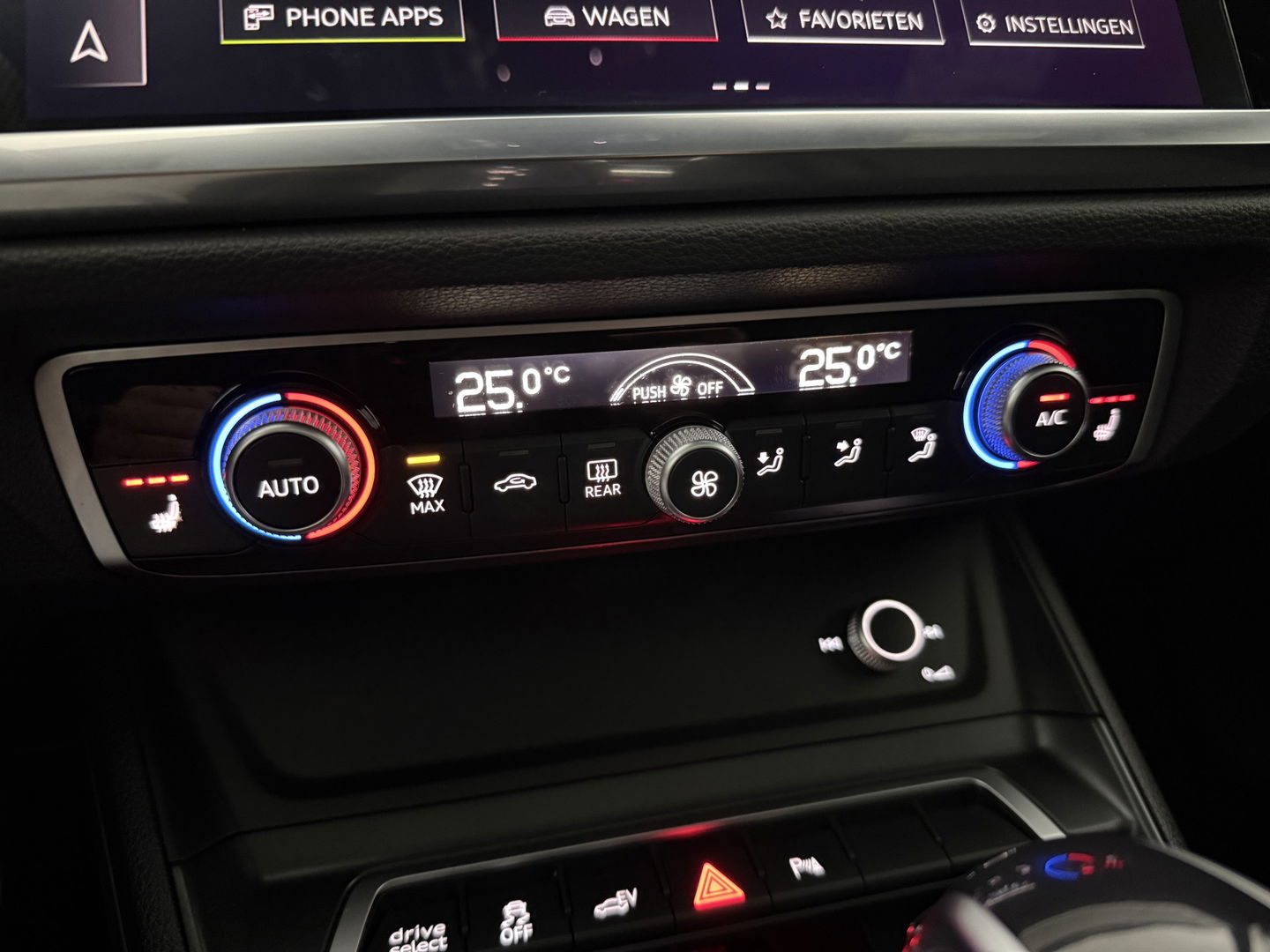 Audi Q3 Sportback 45 TFSI e S-Line | SOH 88% | Pano | Sfeer | Sonos | Virtual | Trekh. | Camera | Adap. Cruise | Stoelverw. | NAP