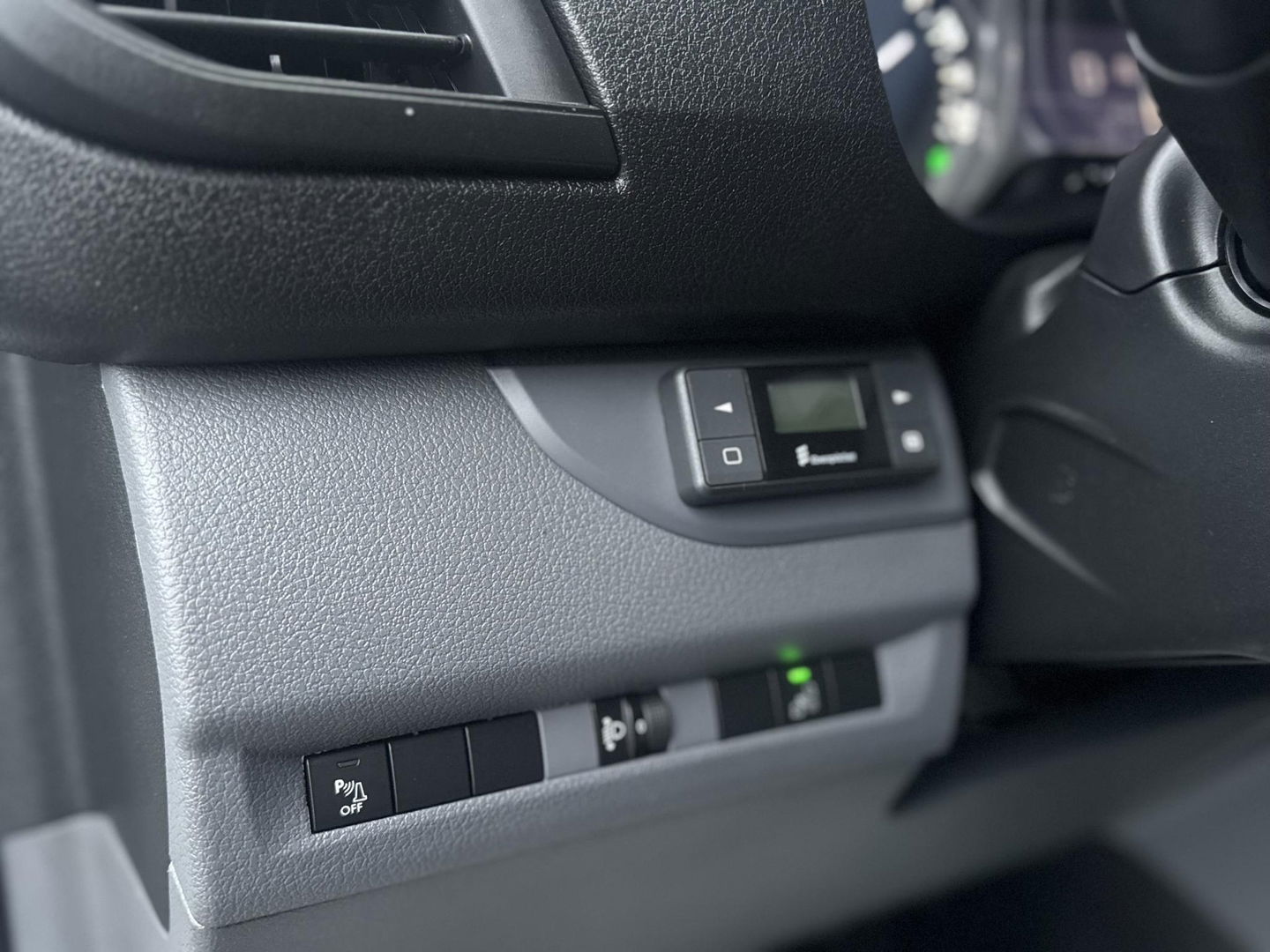 Citroën Jumpy 1.6 BlueHDI 95 Club M S&S AUTOMAAT / CRUISE CONTROLE / KASTEN INRICHTING / TREKHAAK