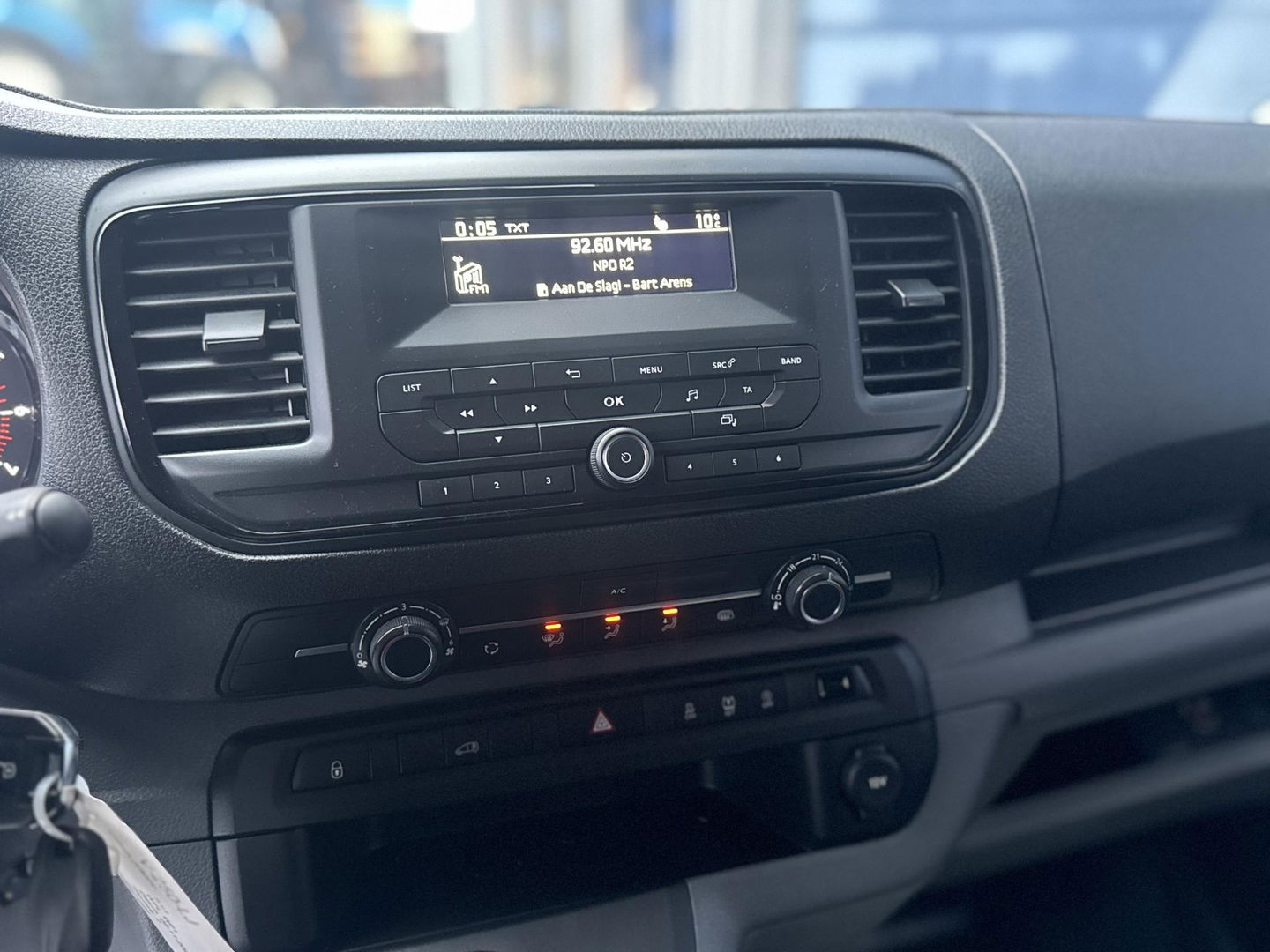 Citroën Jumpy 1.6 BlueHDI 95 Club M S&S AUTOMAAT / CRUISE CONTROLE / KASTEN INRICHTING / TREKHAAK