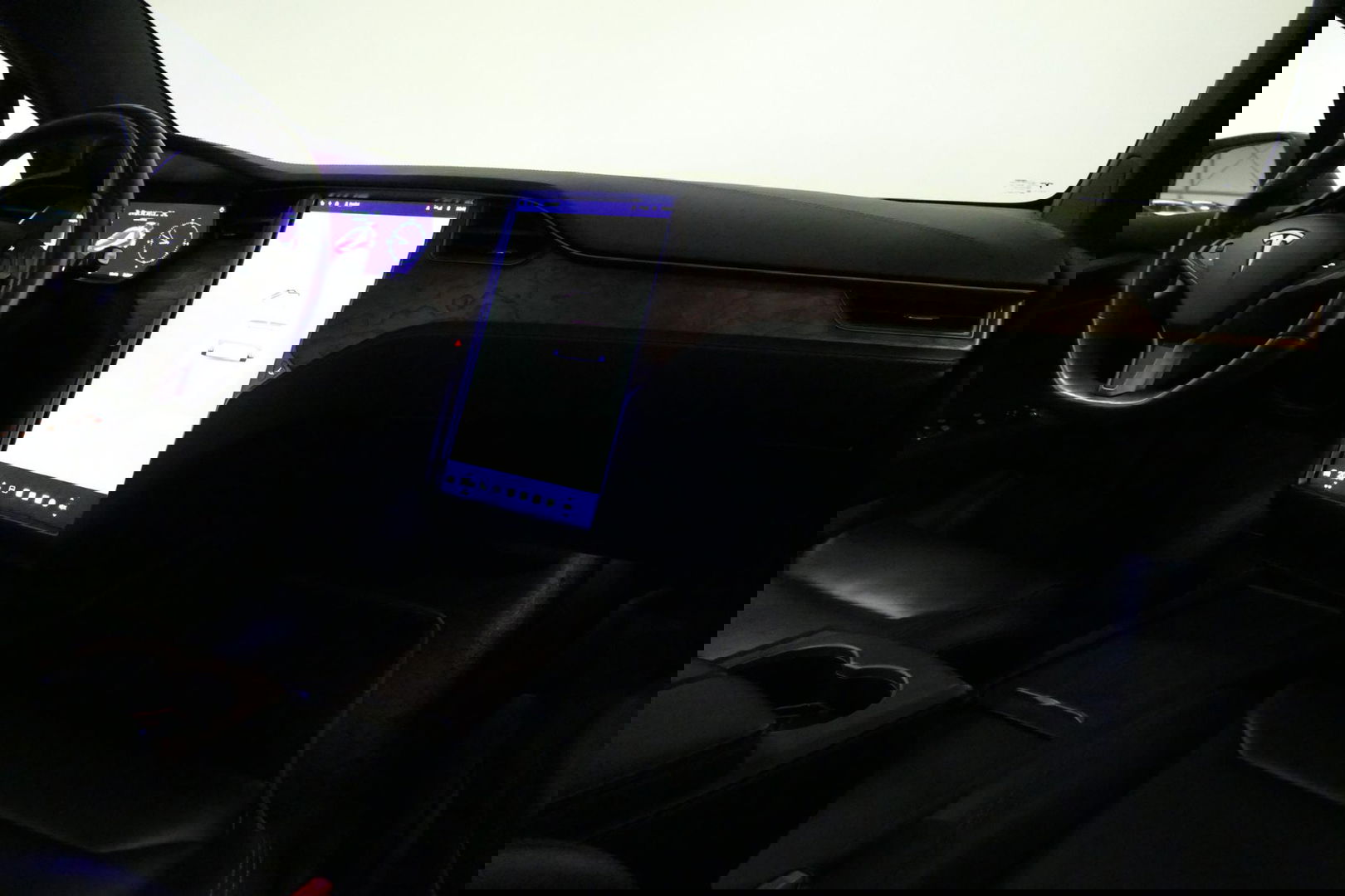 Tesla Model X Long Range / Lederen bekleding / Trekhaak / Autopilot / Carbon pakket / Camera / Stoelen+stuurwiel verwarming / Luchtvering