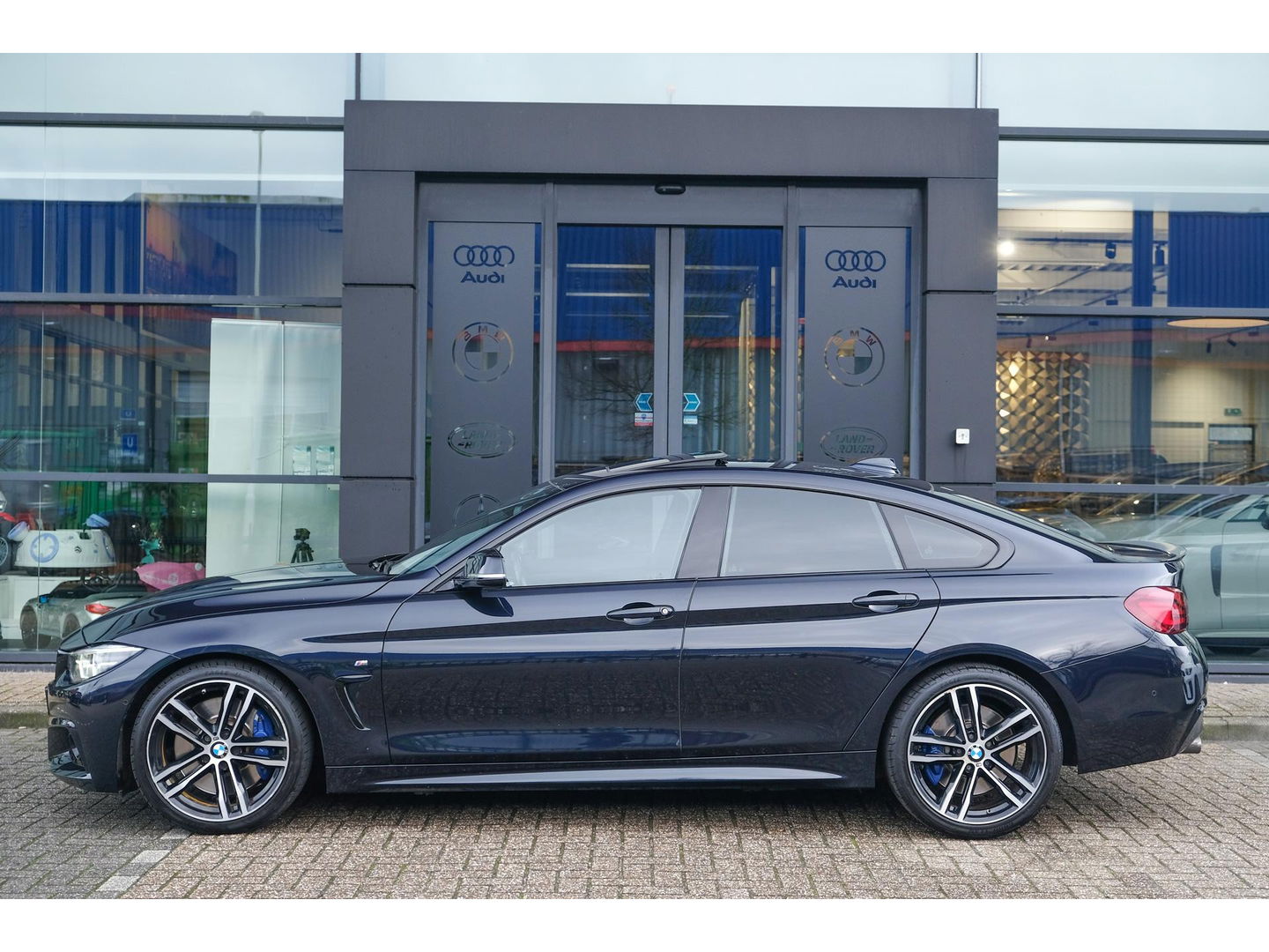 BMW 4 Serie Gran Coupé 430i 252pk M-sport Schuifdak Leder NLauto 19" LMV Sportautomaat Groot navigatie