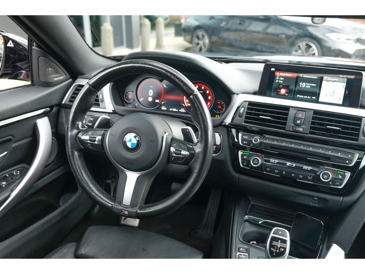 BMW 4 Serie Gran Coupé 430i 252pk M-sport Schuifdak Leder NLauto 19" LMV Sportautomaat Groot navigatie
