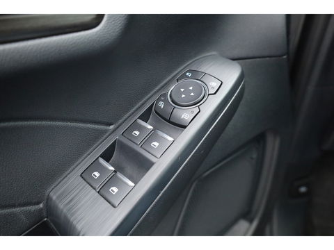 Ford Kuga 2.5 PHEV Vignale | Winterpack | Elek. Trekhaak | HUD | Keyless | B&O | CarPlay | Adapt. Cruise | Camera  | Leder | Elek. Bestuurderst.