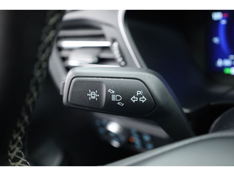 Ford Kuga 2.5 PHEV Vignale | Winterpack | Elek. Trekhaak | HUD | Keyless | B&O | CarPlay | Adapt. Cruise | Camera  | Leder | Elek. Bestuurderst.