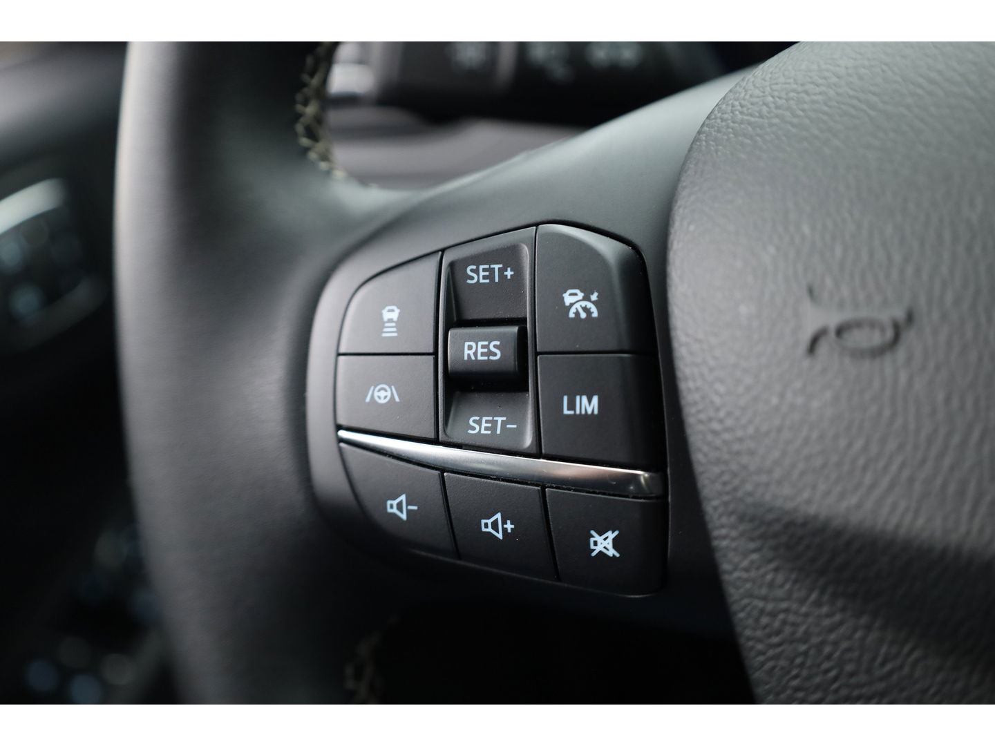 Ford Kuga 2.5 PHEV Vignale | Winterpack | Elek. Trekhaak | HUD | Keyless | B&O | CarPlay | Adapt. Cruise | Camera  | Leder | Elek. Bestuurderst.