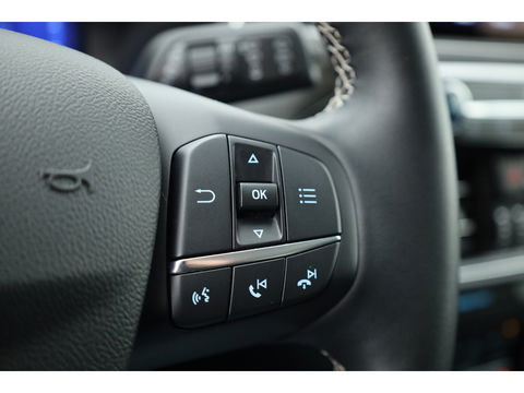 Ford Kuga 2.5 PHEV Vignale | Winterpack | Elek. Trekhaak | HUD | Keyless | B&O | CarPlay | Adapt. Cruise | Camera  | Leder | Elek. Bestuurderst.